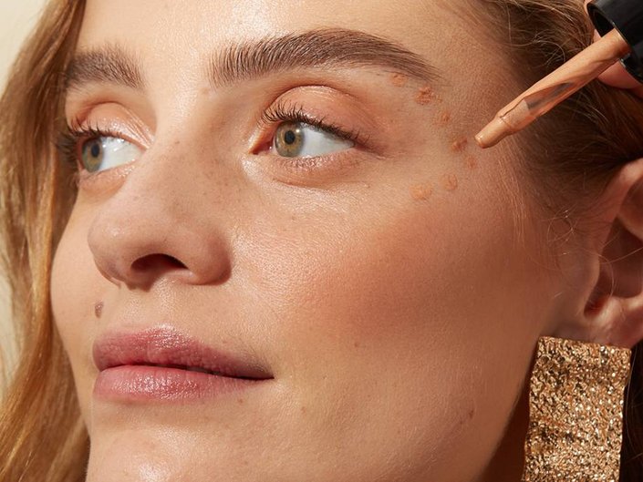 How to Get Glowing Skin in the Winter in 5 Easy Steps